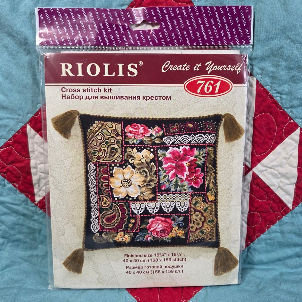 Riolis 761 Cross Stitch Kit Floral Pillow Cushion Black Canvas Tassels 15.75in